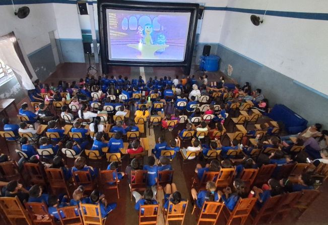 Projeto: Cinema para todos. 